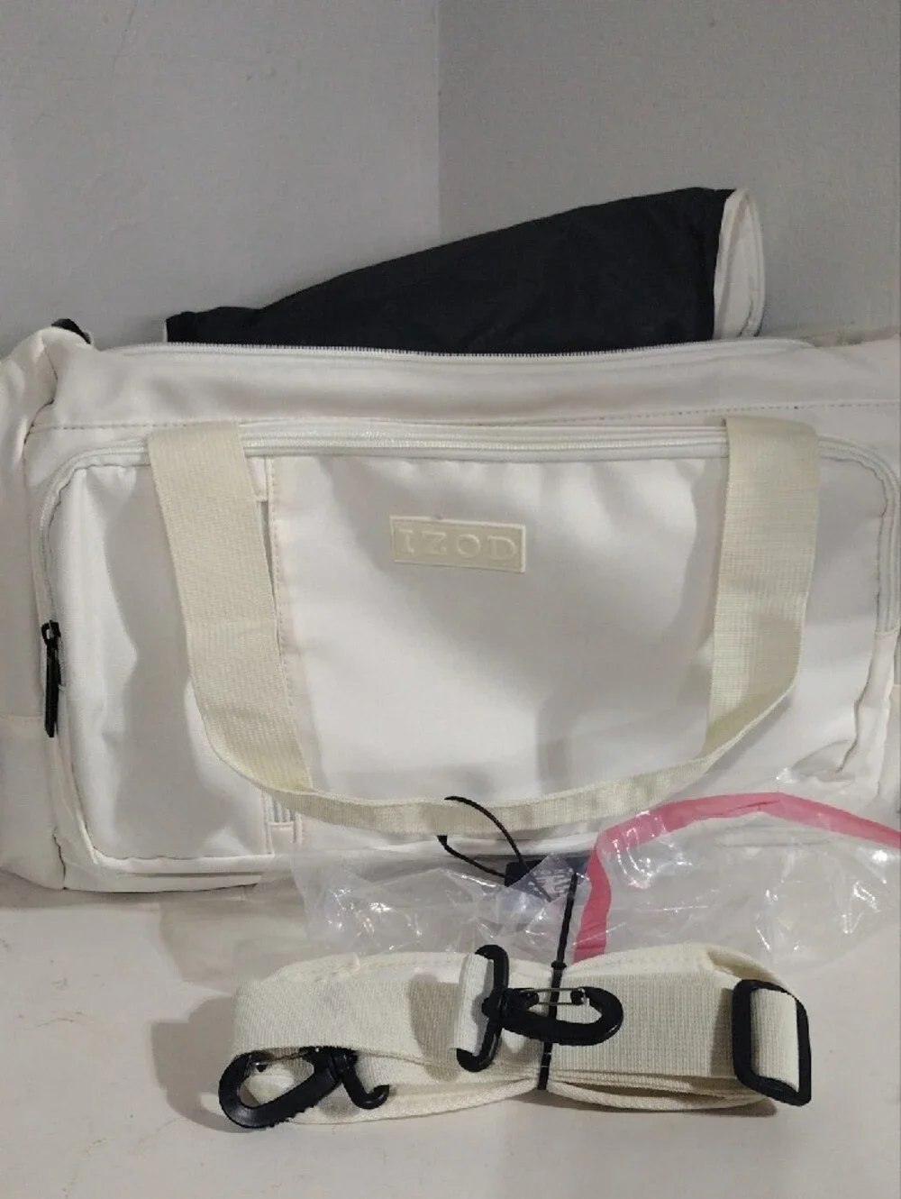 Izod White Duffle Bag with Front Zip Pocket Brand New